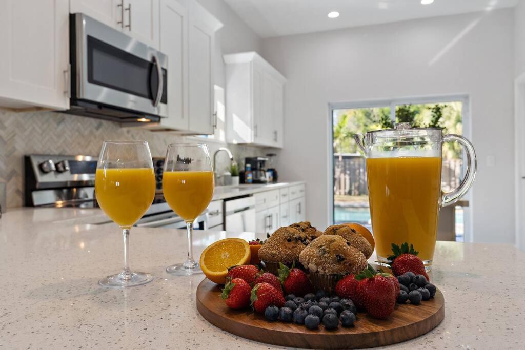 Florida Getaway With Backyard Pool Oasis Villa Sarasota Eksteriør bilde