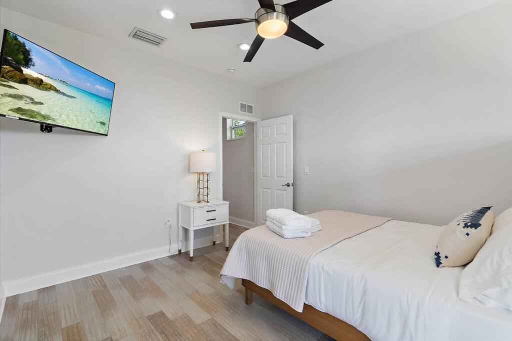 Florida Getaway With Backyard Pool Oasis Villa Sarasota Eksteriør bilde