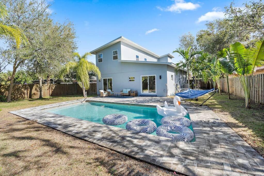 Florida Getaway With Backyard Pool Oasis Villa Sarasota Eksteriør bilde