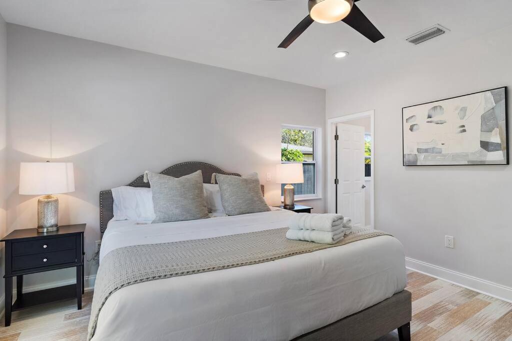 Florida Getaway With Backyard Pool Oasis Villa Sarasota Eksteriør bilde